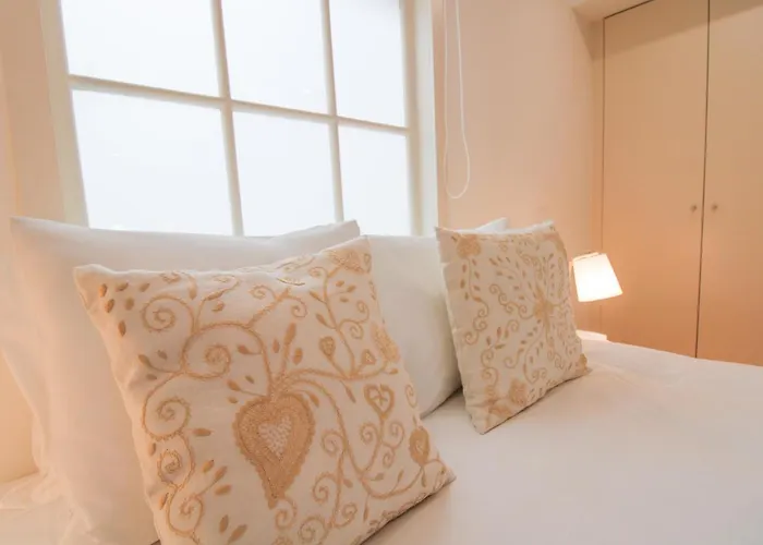 Unique Cosy Duplex アパート ポルト