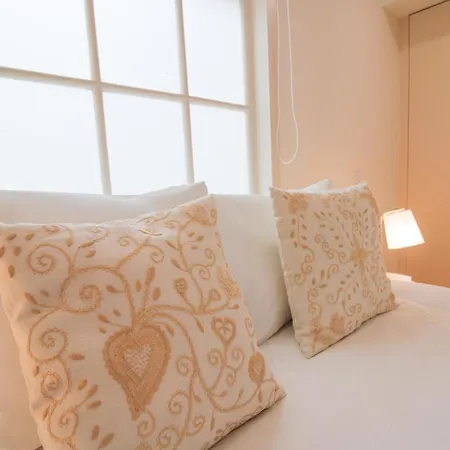 Unique Cosy Duplex Апартаменты Порту