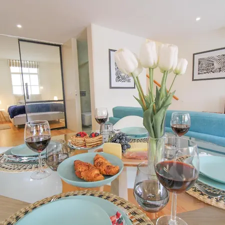 Lägenhet Unique Cosy Duplex Oporto