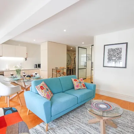 Unique Cosy Duplex Apartment *